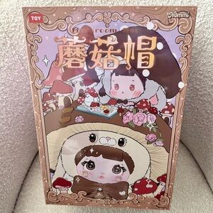 Nommi 400% Mushroom Hat Plush Blind Box Figure - 100% Authentic, NEW & SEALED 🍄